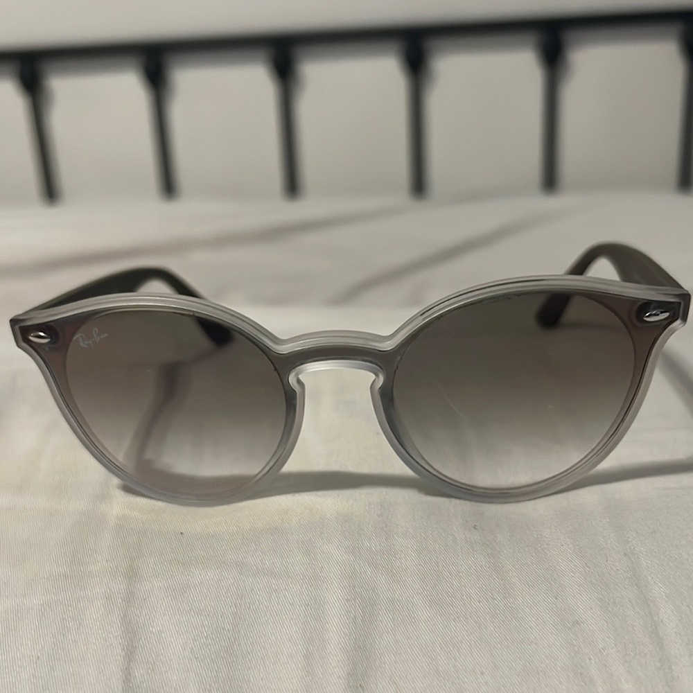Ray ban sunglasses
